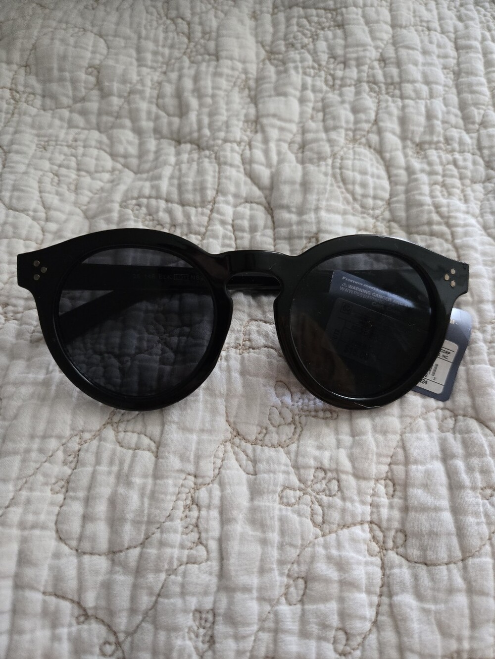 Round Plastic Sunglasses Universal Thread